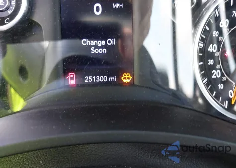 2022 Ram 2500 Tradesman 4X4 8' Box z USA, uszkodzony, nr VIN 3C6UR5HL0NG193683